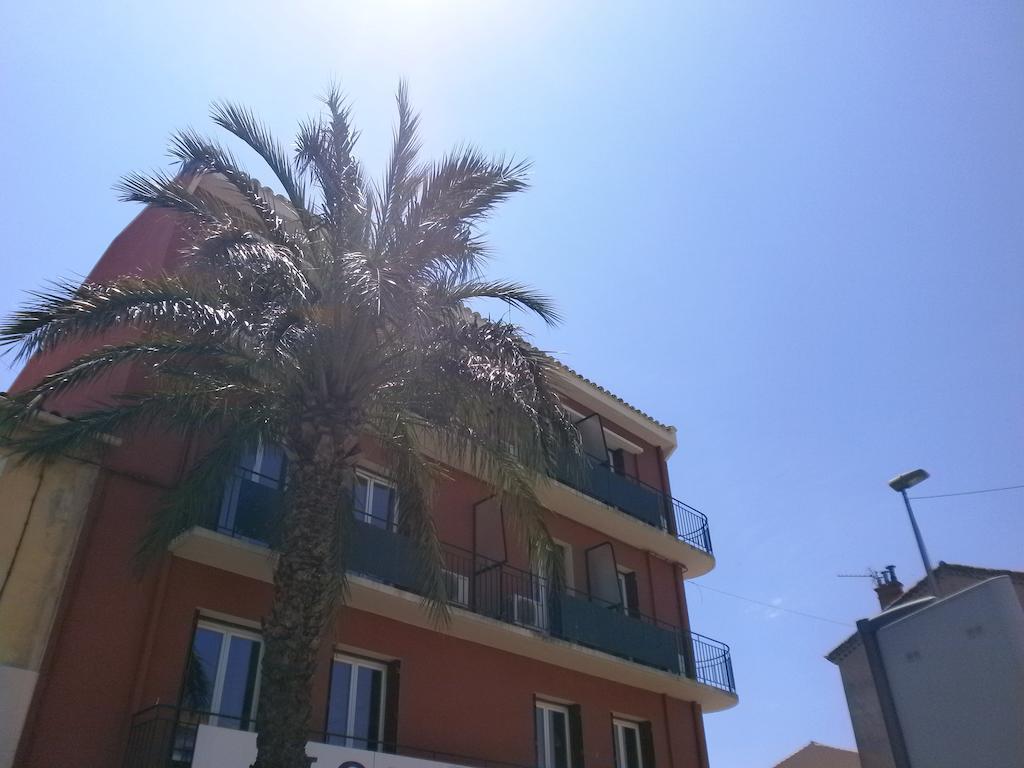 Hotel Merea La Londe-les-Maures Eksteriør bilde